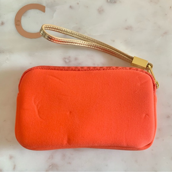 Rustic Cuff Wristlet - Picture 2 of 2